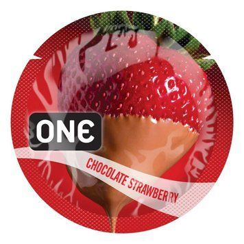 Ароматизированный презерватив ONE FlavorWaves Chocolate Strawberry, 1 шт, запах клубники и шоколада 2338479766 фото